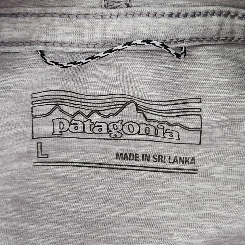 Patagonia Capilene Cool Daily Hoody Mens Large Gray Fitz Roy Trout Graphic - Picture 4 of 8